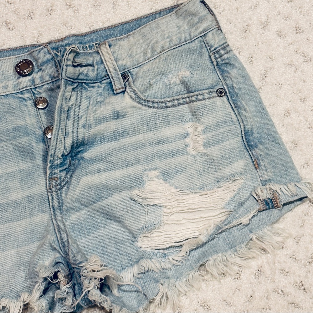 American Eagle Tom Girl Shortie Distressed Denim Shorts Button Fly Womens Size 4 - Picture 6 of 11